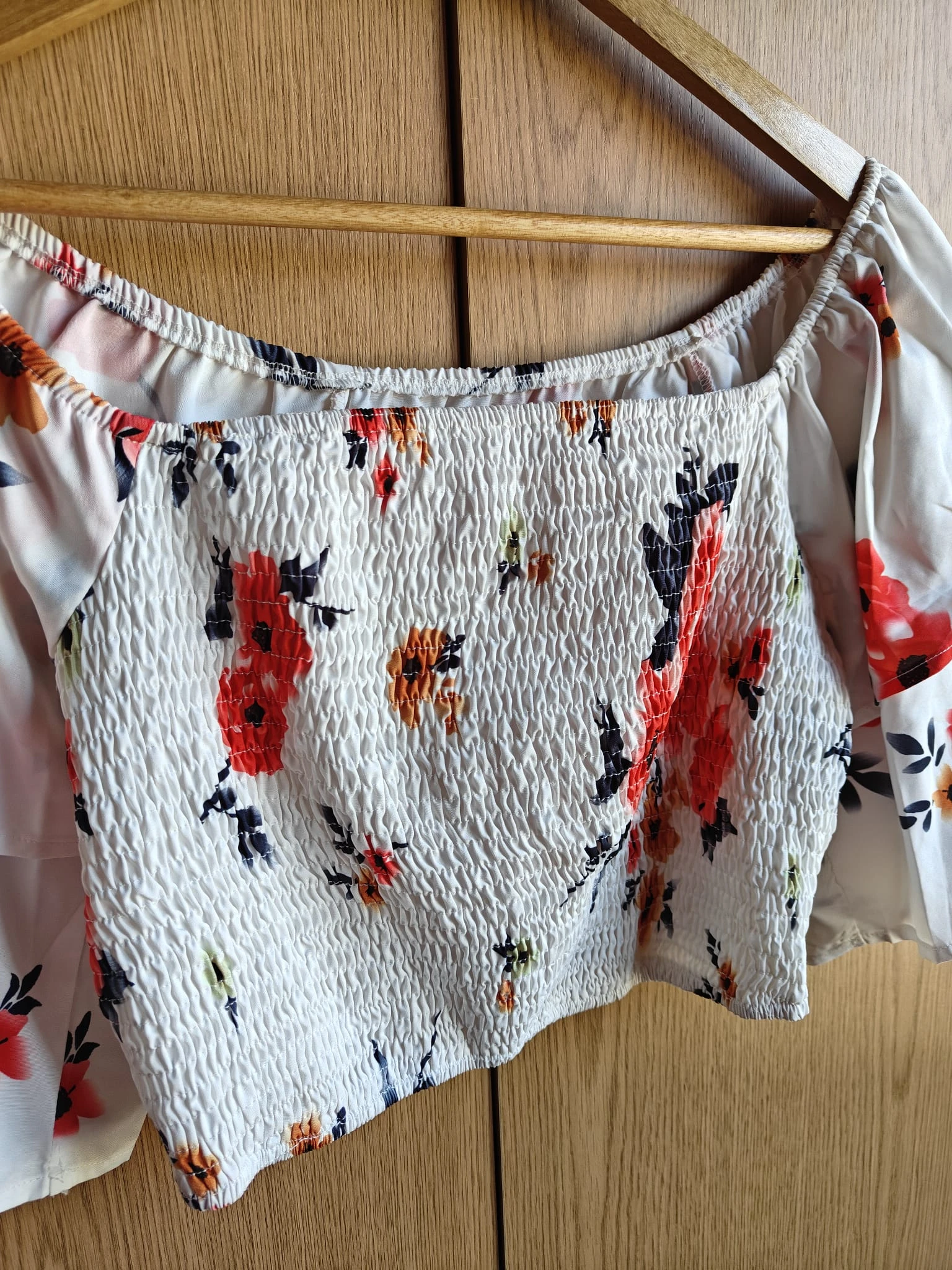 White and red floral blouse – photo 3